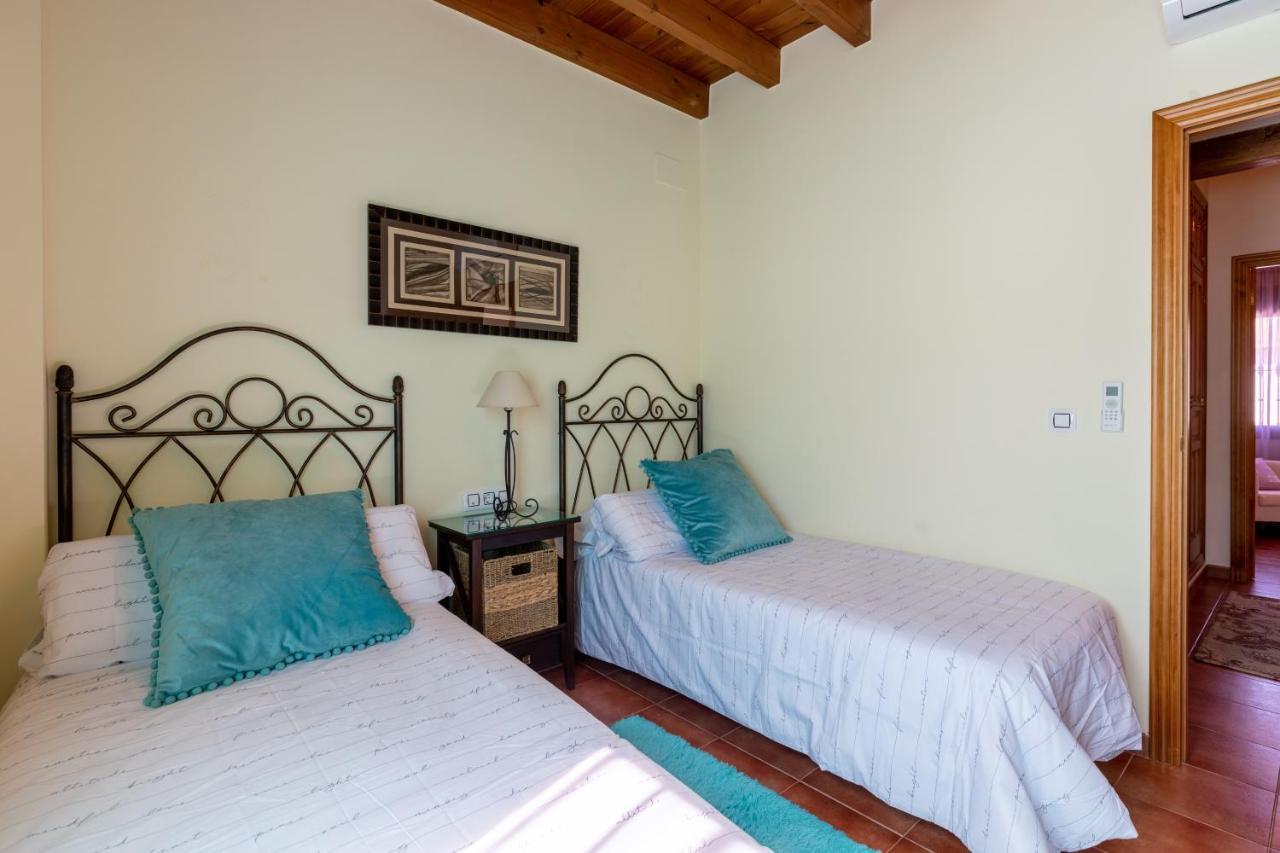 Vll Vivienda Rural A Las Puertas De Donana Villamanrique De La Condesa Exterior foto